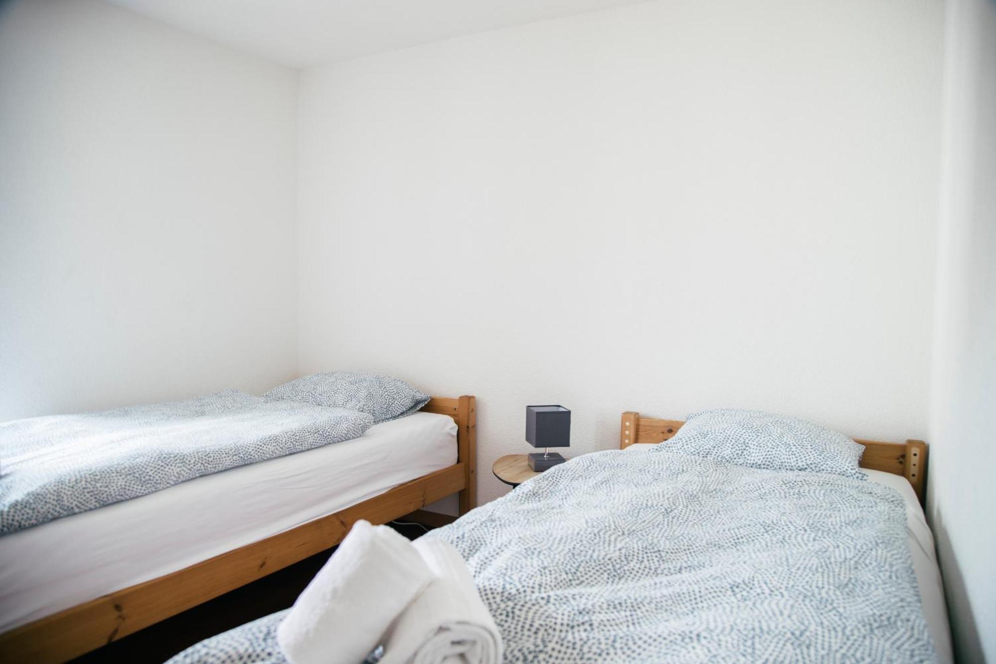 Nimbuzzz Apartments Unterseen ห้อง รูปภาพ