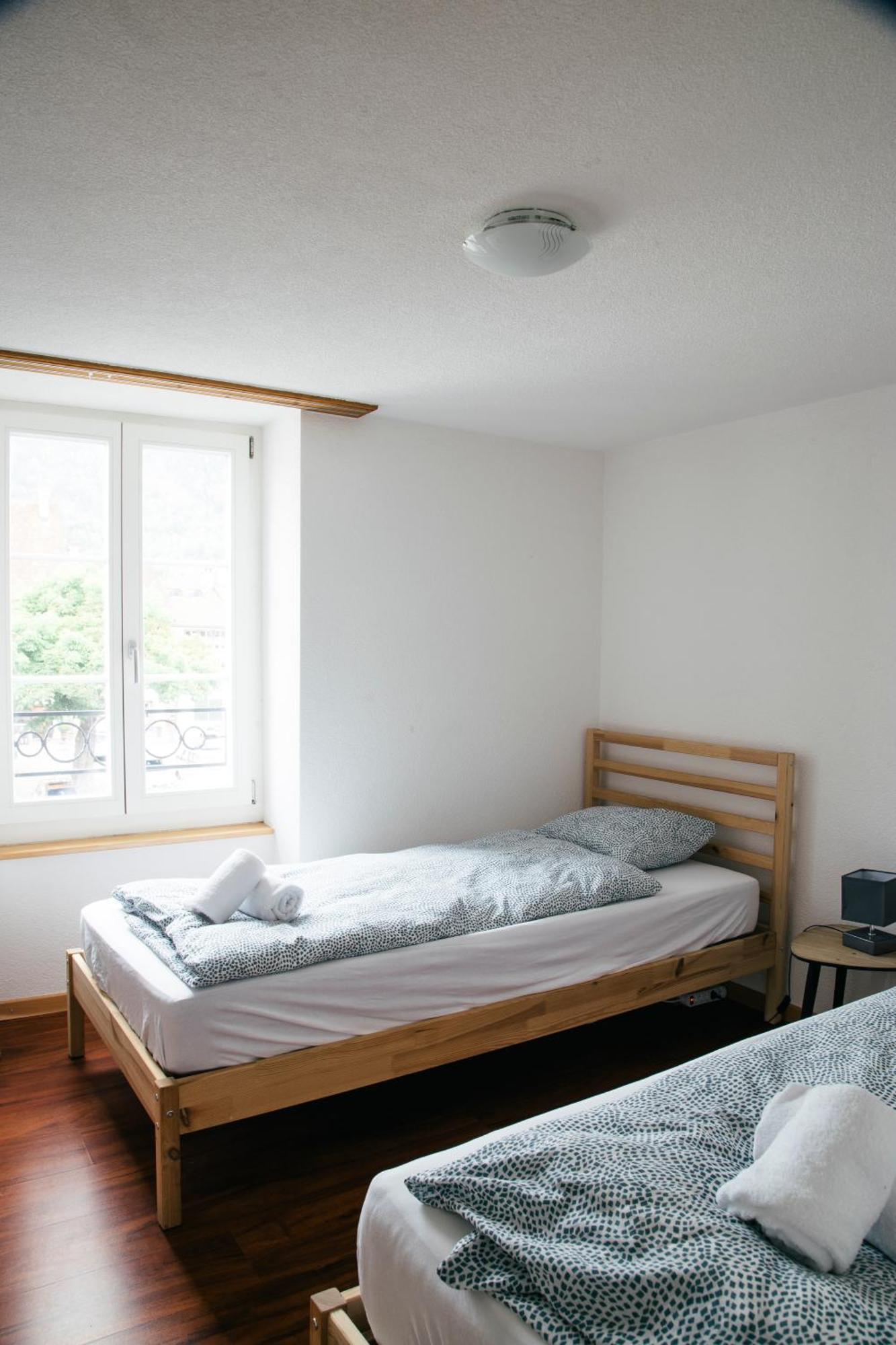 Nimbuzzz Apartments Unterseen ห้อง รูปภาพ