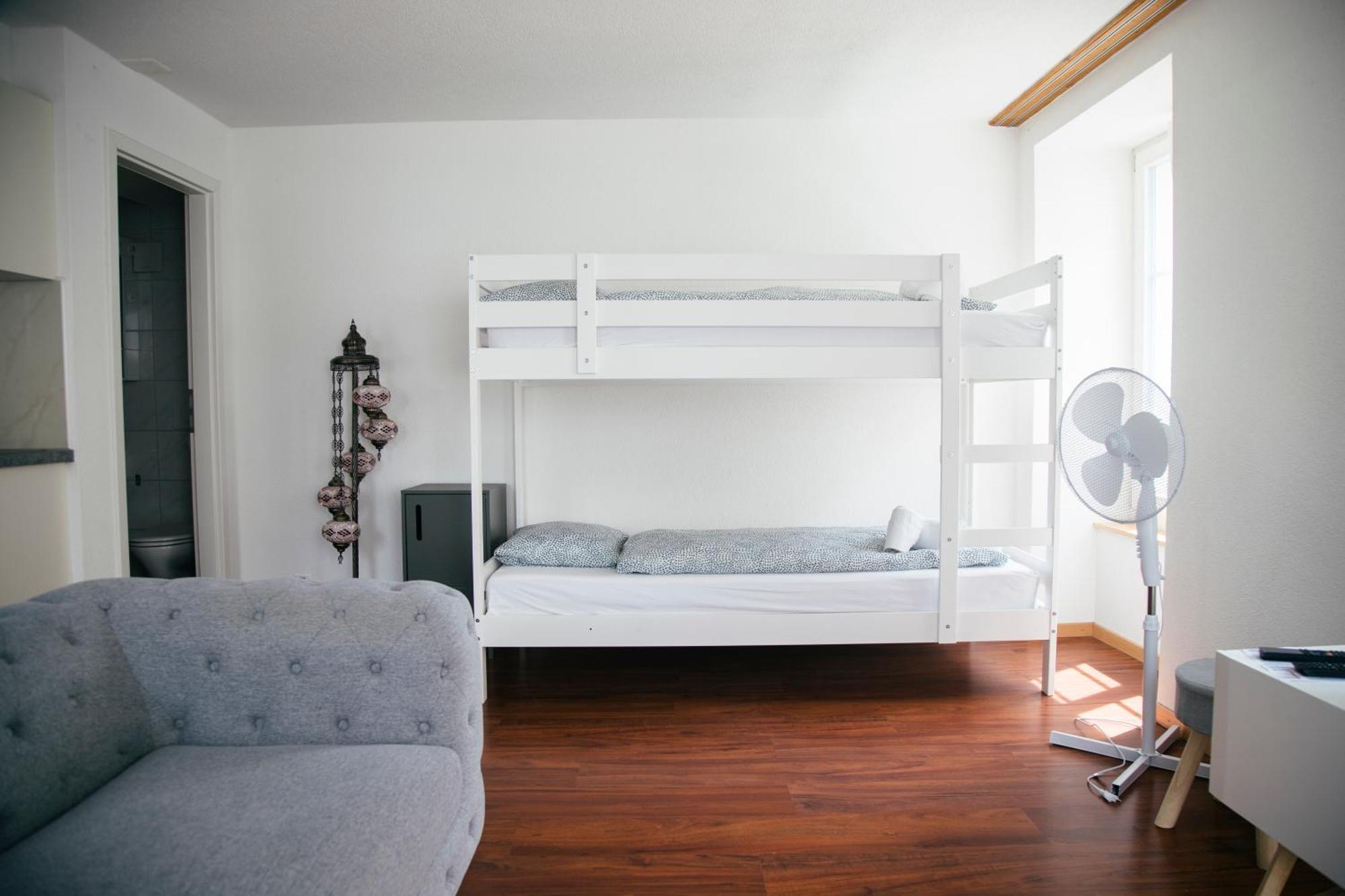 Nimbuzzz Apartments Unterseen ห้อง รูปภาพ