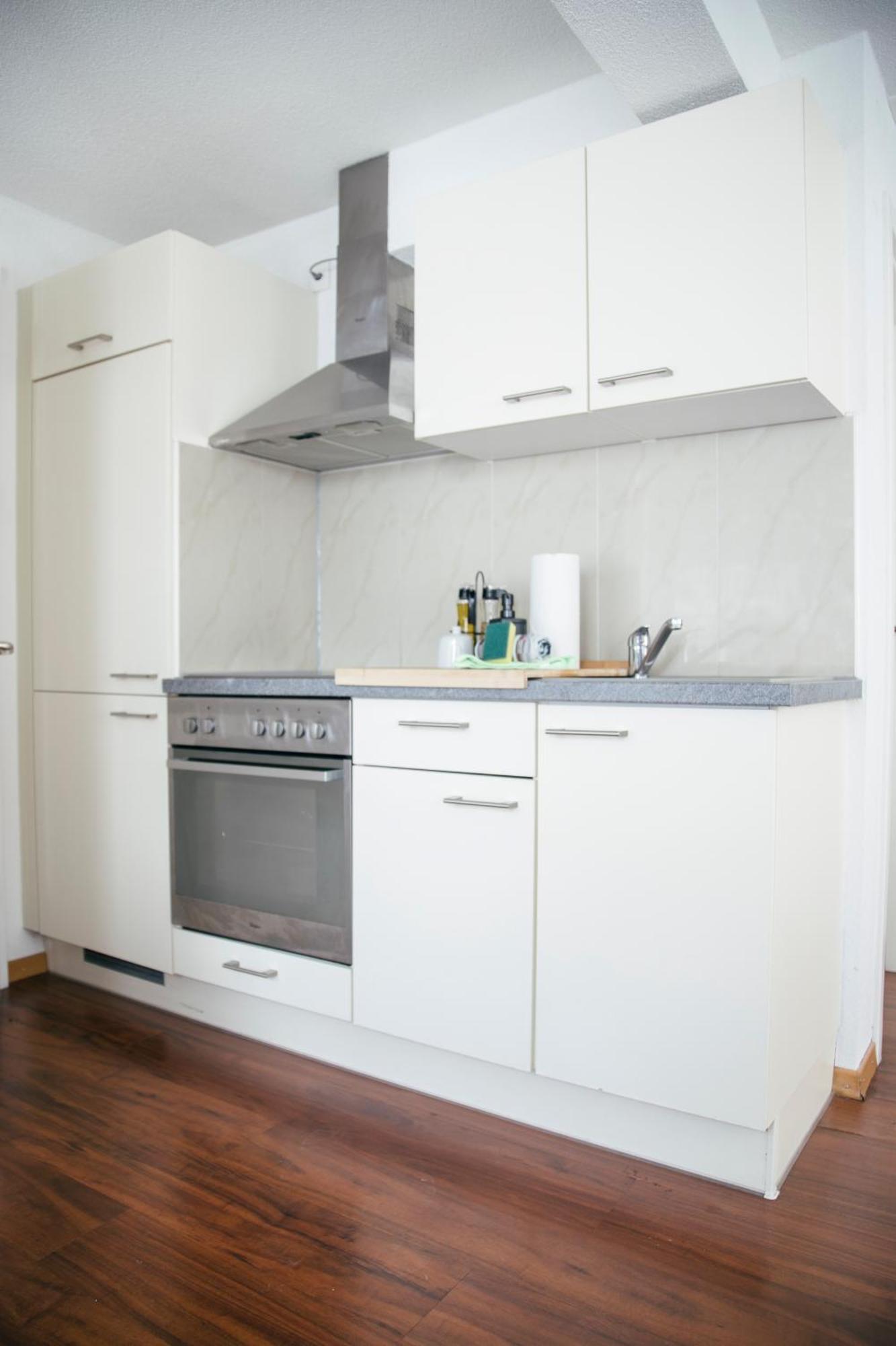 Nimbuzzz Apartments Unterseen ห้อง รูปภาพ